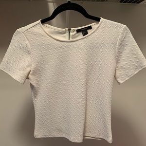 White cropped textured top